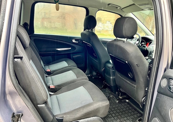 Ford Galaxy cena 29990 przebieg: 382689, rok produkcji 2013 z Żagań małe 277